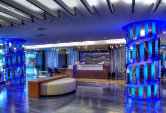 Yuhao Hotel - Hsinchu Branch has Balcony rooms