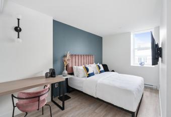 Clouds Boutique Hotel has Balcony rooms