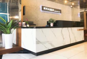 Moonlight Hotel allows 18 year olds to book a room