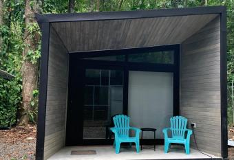 Beautiful loft near the beach has Balcony rooms