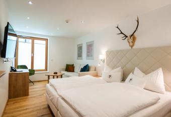 Aktiv Hotel Zur Rose has Balcony rooms