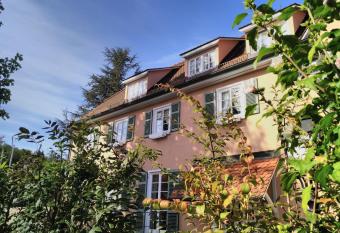 Landhotel Hirsch allows 18 year olds to book a room