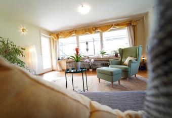 Ferienwohnung im Haus Lotus mit gro  em Balkon und Garten has Balcony rooms