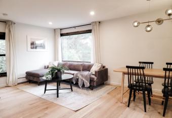 Black Pearl Unit 2 - Lake Placid, Mirror Lake allows 18 year olds to book a room