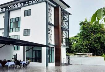 The Middle Town SHA has Balcony rooms