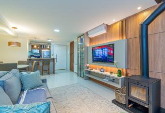 Cathedral House - Stay House Temporada allows 18 year olds to book a room