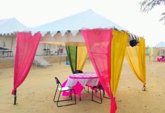 Mehar Desert Resort has Balcony rooms