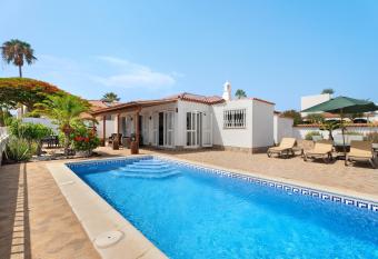 Casa Eliana has Balcony rooms