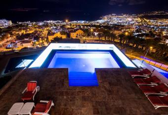 Casa Bella Vista has Balcony rooms