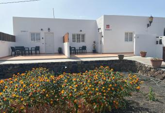 Casa Escanfraga II allows 18 year olds to book a room