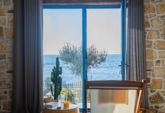 Kallmi View Eco Rooms allows 18 year olds to book a room