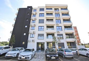 Lux Stanovi Vucetic has Balcony rooms