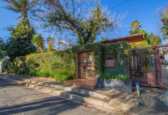 Charlie s Spot - THE GARDENS with solar electricity allows 18 year olds to book a room