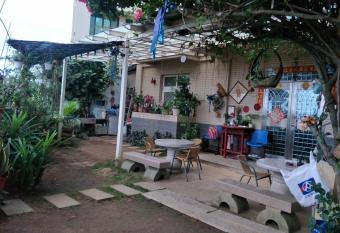                2    has Balcony rooms