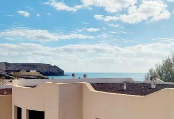 Blue Ocean has Balcony rooms