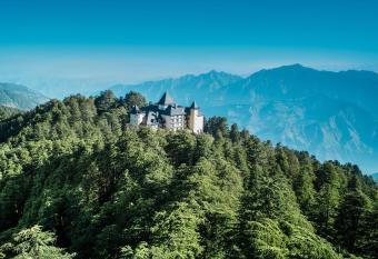 Wildflower Hall, An Oberoi Resort, Shimla allows 18 year olds to book a room