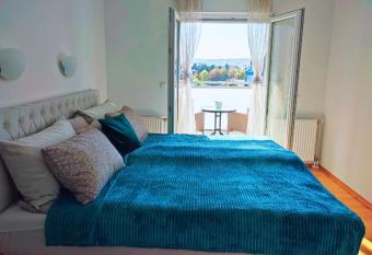 Apartment TAMARA has Balcony rooms