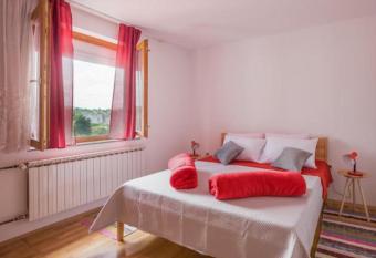 Apartman AGATA allows 18 year olds to book a room