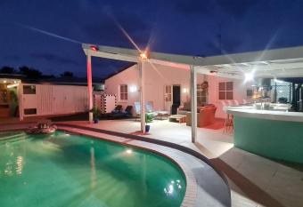 Family Villa with big pool and absolute privacy has Balcony rooms