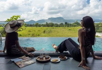 Two Villa by StayVista with Infinity Pool, Farm & Mountain Views, Modern Interiors allows 18 year olds to book a room