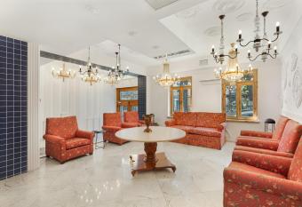 Magnolia allows 18 year olds to book a room