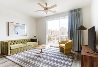 Sonder Midtown South allows 18 year olds to book a room
