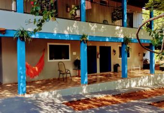 Suits - Canto do sabia has Balcony rooms