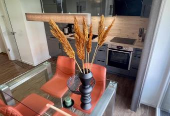 Dahmer Strand 7 allows 18 year olds to book a room