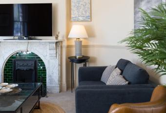 Priestley House allows 18 year olds to book a room