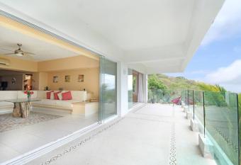 Fenomenal departamento cerca de la playa has Balcony rooms