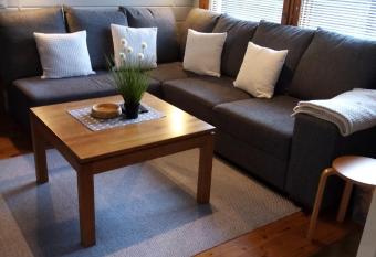 Paritalom  kki Lomariihi 10 has Balcony rooms