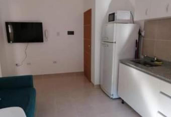 departamento Piedrabuena allows 18 year olds to book a room