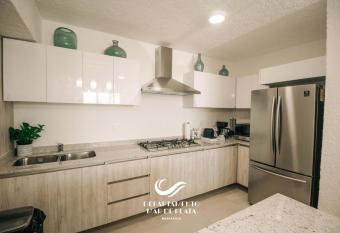 Hermoso Departamento Nuevo a 50 metros de playa!! allows 18 year olds to book a room