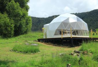 Glamping Caliza La Calera allows 18 year olds to book a room