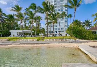 Beachstay Apartments has Balcony rooms