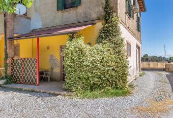 Casa Max - Venturina Terme has Balcony rooms