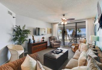 Bluewater Unit 204 has Balcony rooms