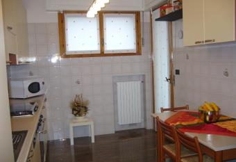 Aparthotel Feeling at Home has Balcony rooms