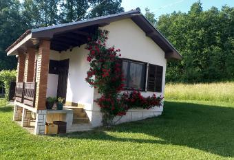   umska   arolija has Balcony rooms