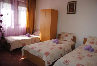 Joleski Accommodation has Balcony rooms