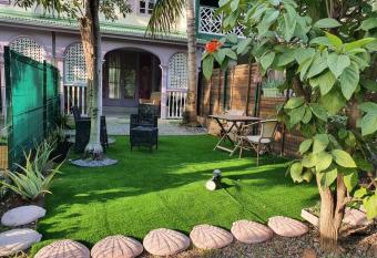 Douceur des iles plage de Orient Bay has Balcony rooms