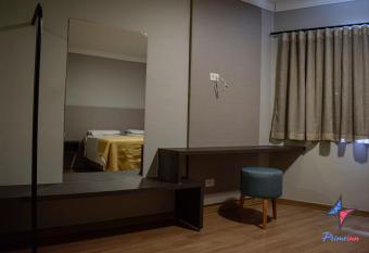 Hotel PrimeInn allows 18 year olds to book a room