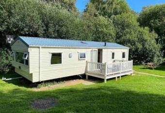 Jubilee Lower Hyde Isle of Wight - Kingsgate 23 has Balcony rooms