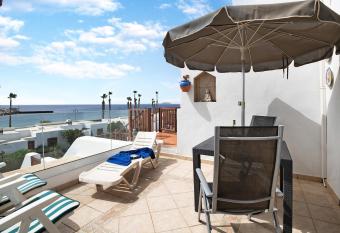 Puerto Chico 8 has Balcony rooms