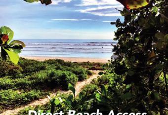 Iluminar Beachfront Suites has Balcony rooms