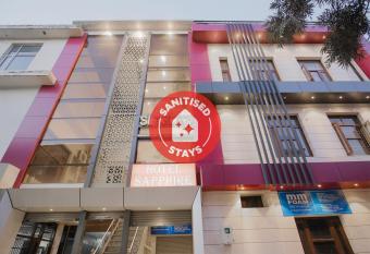 Collection O 83676 Sapphire allows 18 year olds to book a room