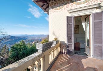 App Mughetto in Villa Marchello has Balcony rooms