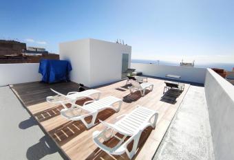 Villa Dolce Vita Tenerife Sur has Balcony rooms