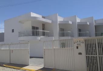 Casa-6 Condom  nio Elza em Arraial do Cabo has Balcony rooms