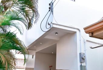 Hotel Don Raul allows 18 year olds to book a room